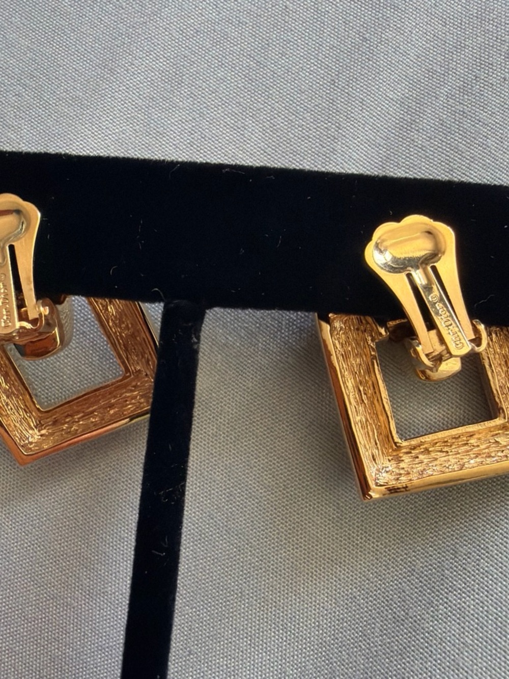 Dior Gold-Tone Square Pendant & Earring Set with Crystal Accents - Picture 4 of 6